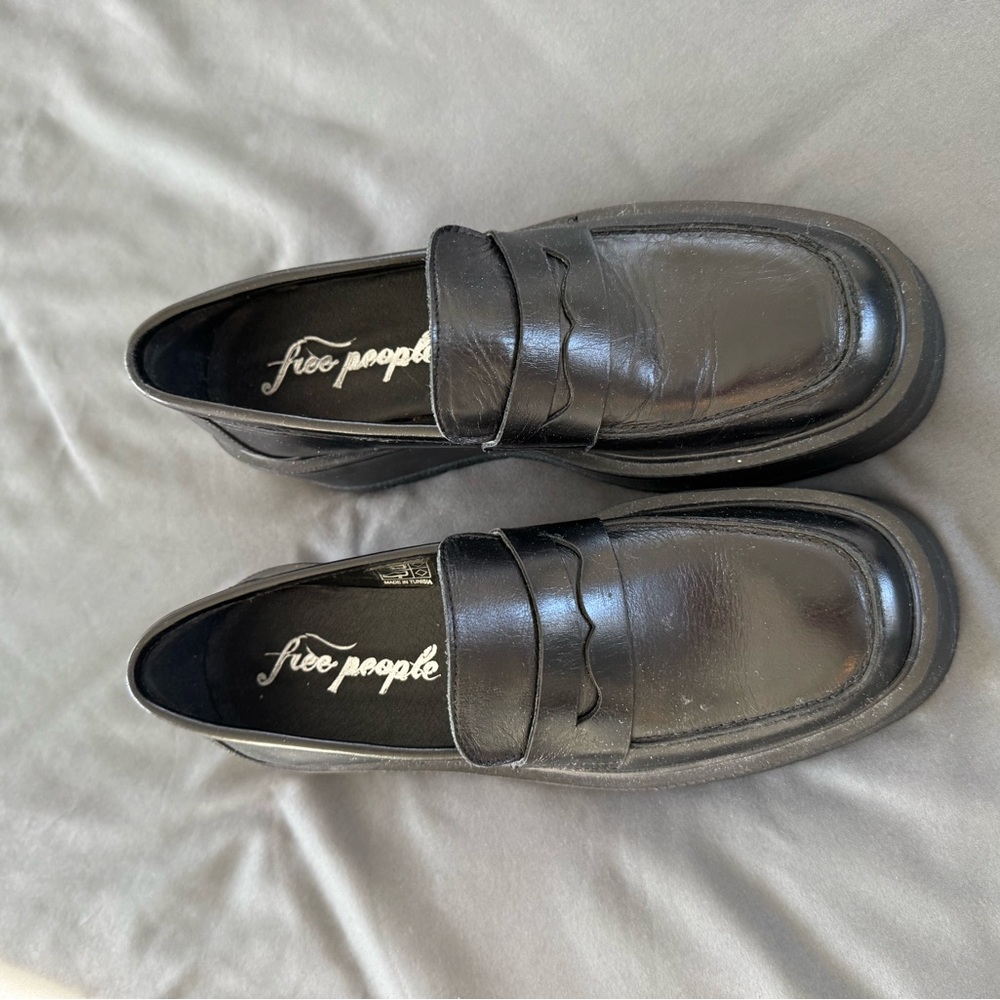 Free People Black womens    Loafers